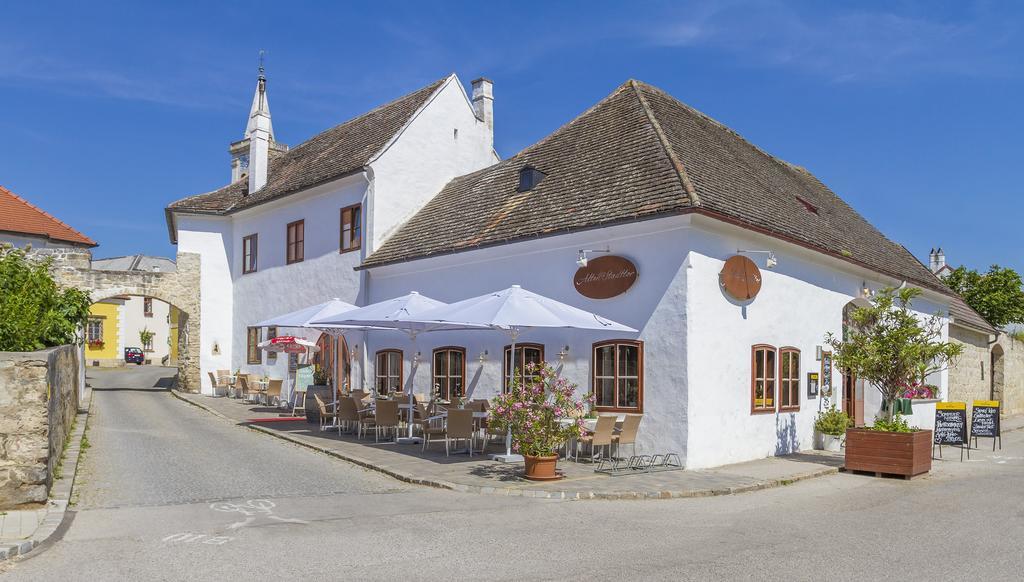Unser Rosa Haus Fuer Sie Rust Quarto foto