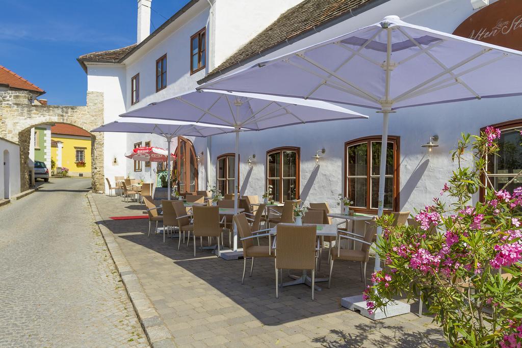 Unser Rosa Haus Fuer Sie Rust Quarto foto